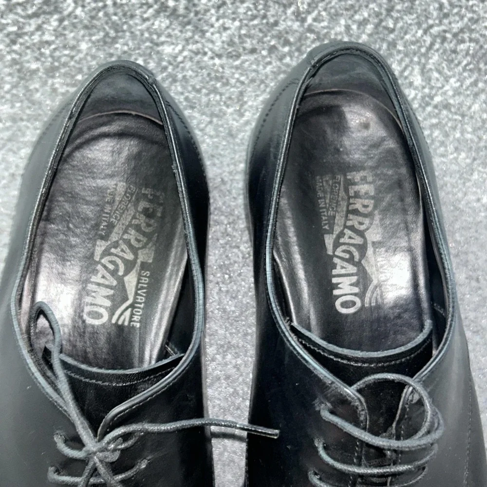 Salvatore Ferragamo Shoes Mens 10 D Black Cap Toe Dress Derby 76VF 78124 Italy
